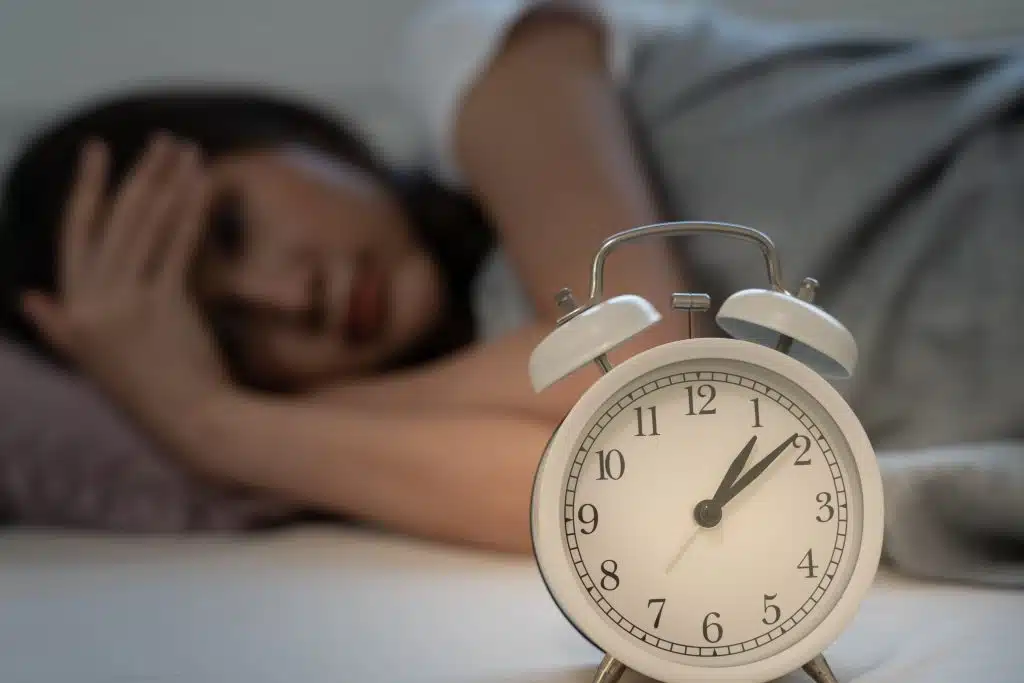 Pola Tidur Buruk dan Dampaknya terhadap Kesehatan Mental & Fisik