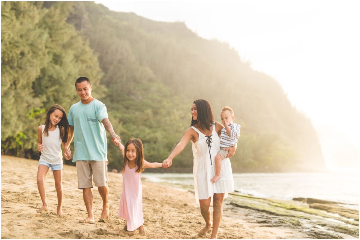 Travel dengan Anak Kecil: Tips Tetap Sehat dan Tenang Selama Perjalanan