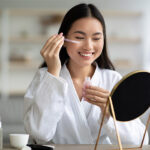 Cara Merawat Kulit untuk Wanita Dewasa, Hasil Glowing & Awet Muda!